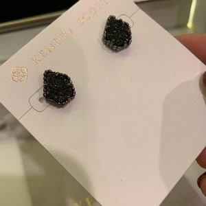 Kendra Scott Tessa stud earrings